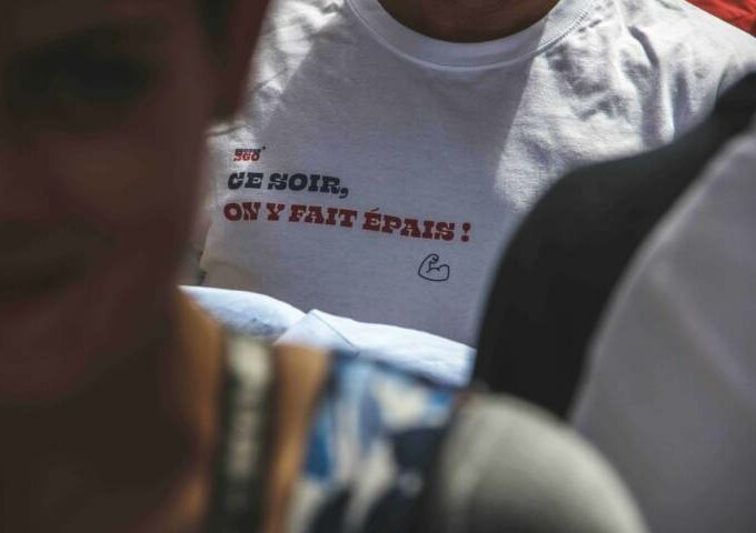 T-shirt On y fait épais